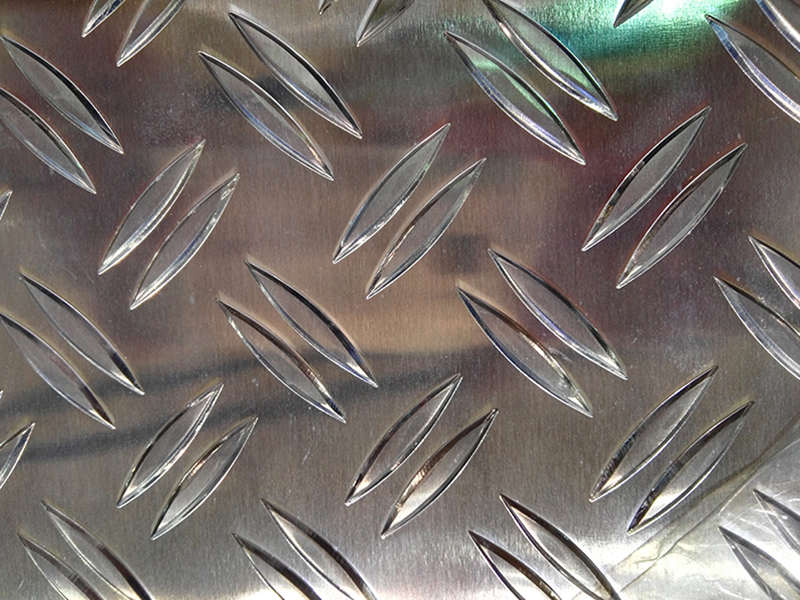 2 bar aluminum tread plate