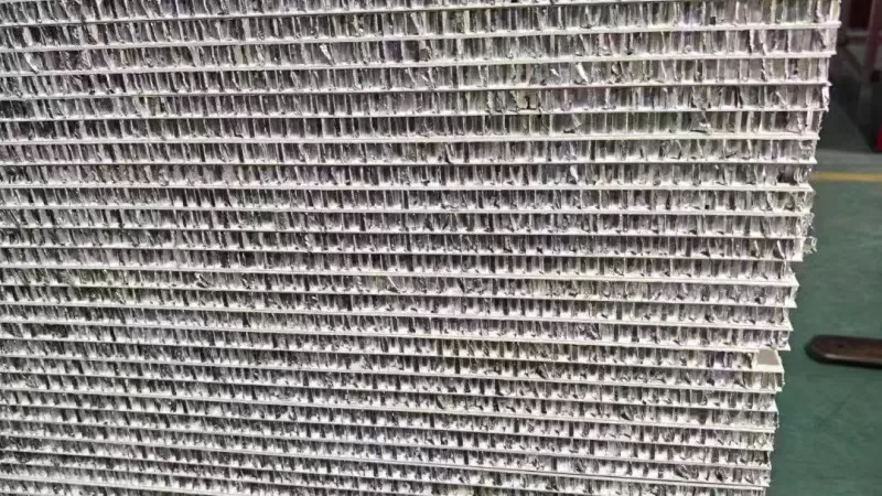 What Are The Disadvantages of Honeycomb Panels?