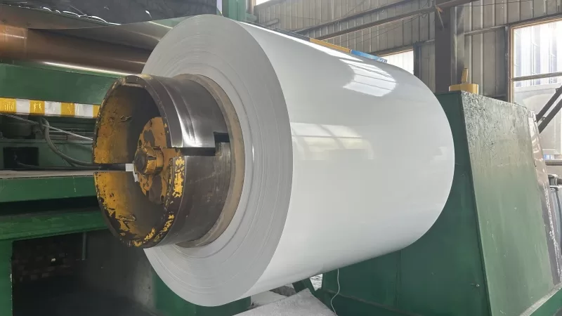 Comparison of different thicknesses (0.8mm, 1.0mm, 1.5mm) of glossy white aluminum sublimation sheets